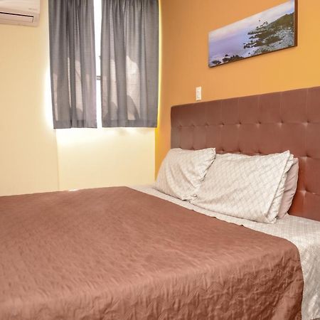 Calle 8 Suites Medellín Exteriör bild