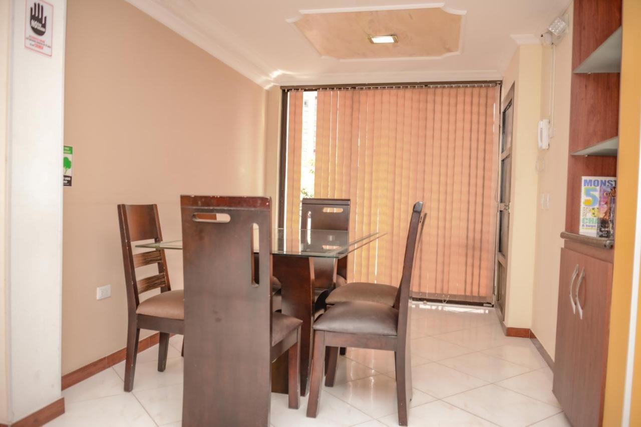 Calle 8 Suites Medellín Exteriör bild