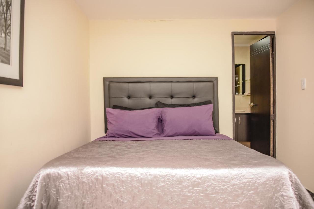 Calle 8 Suites Medellín Exteriör bild