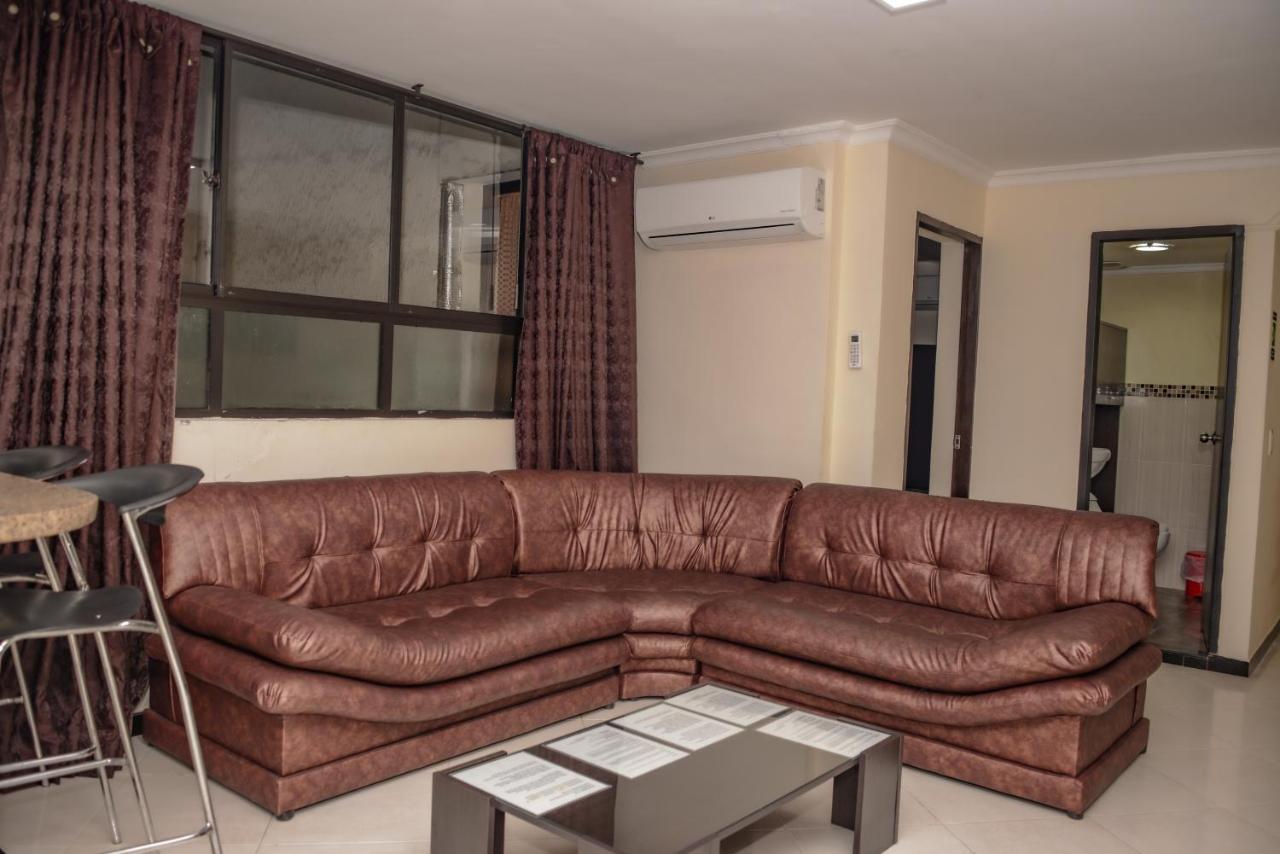 Calle 8 Suites Medellín Exteriör bild