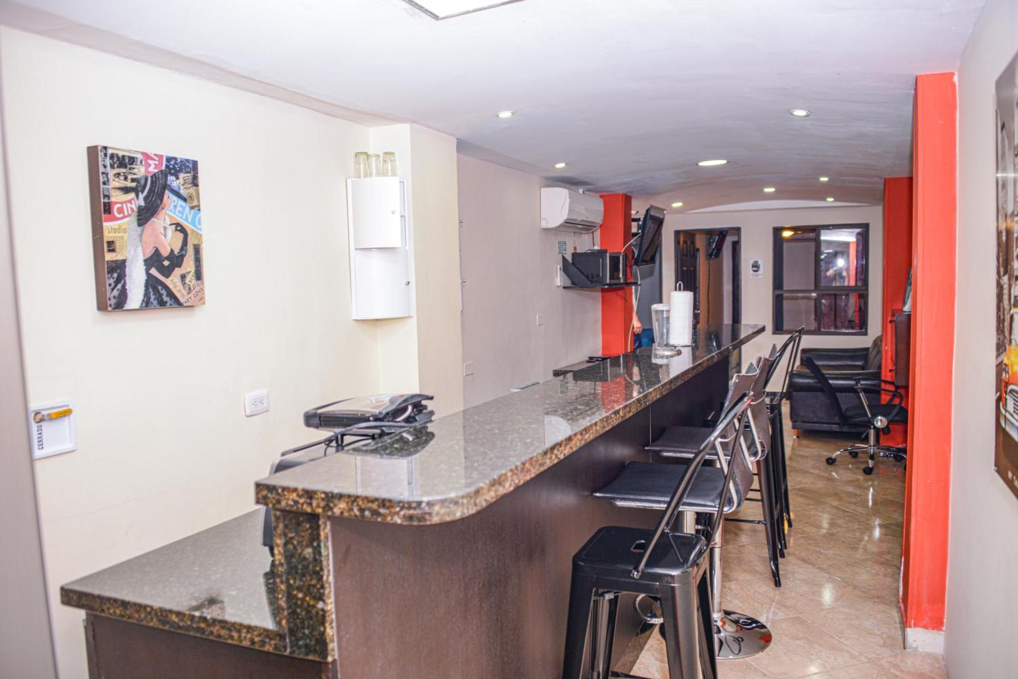 Calle 8 Suites Medellín Exteriör bild