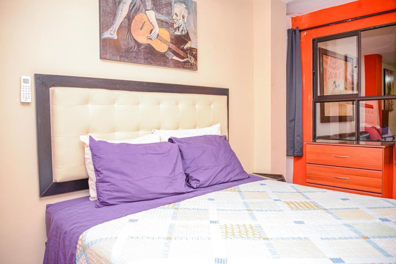 Calle 8 Suites Medellín Exteriör bild
